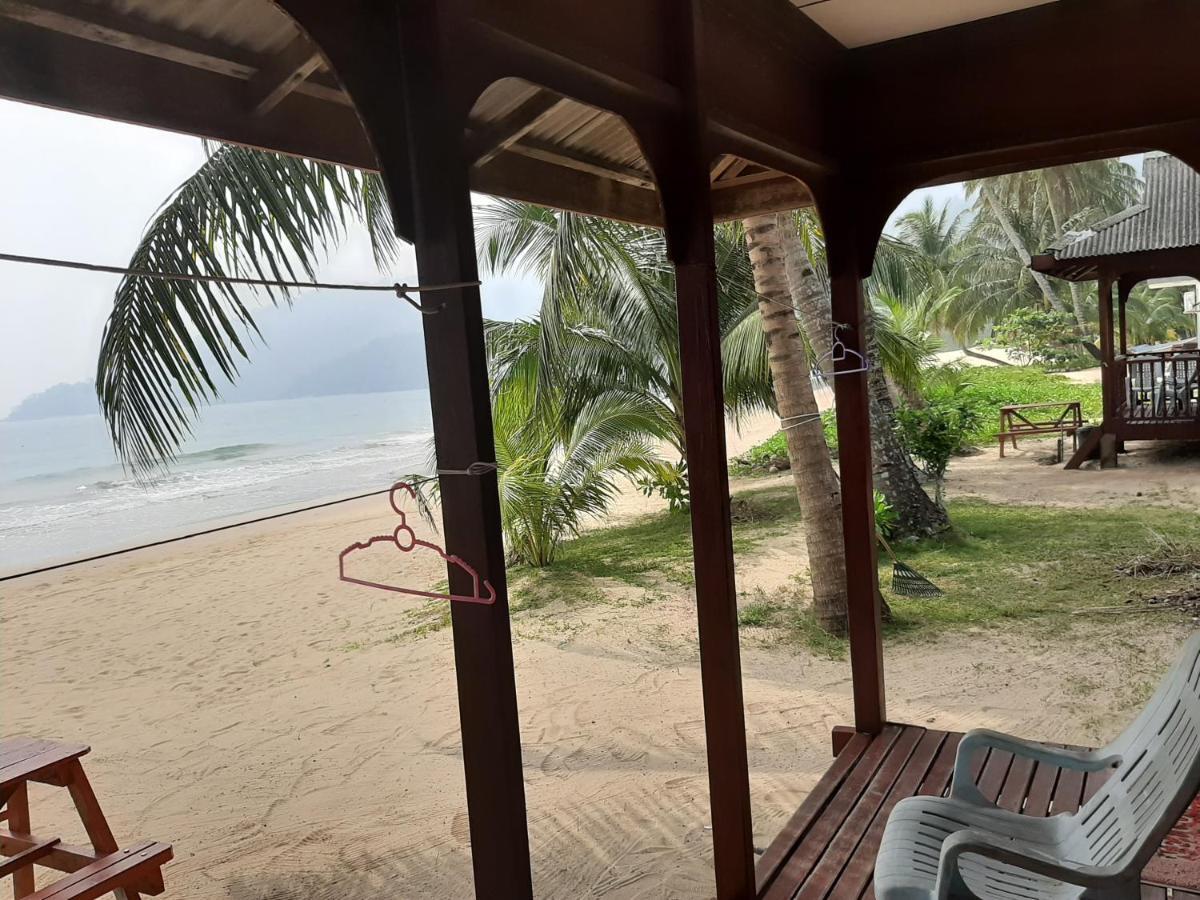 Вилла Permai Chalet Tioman Kampong Juara Экстерьер фото